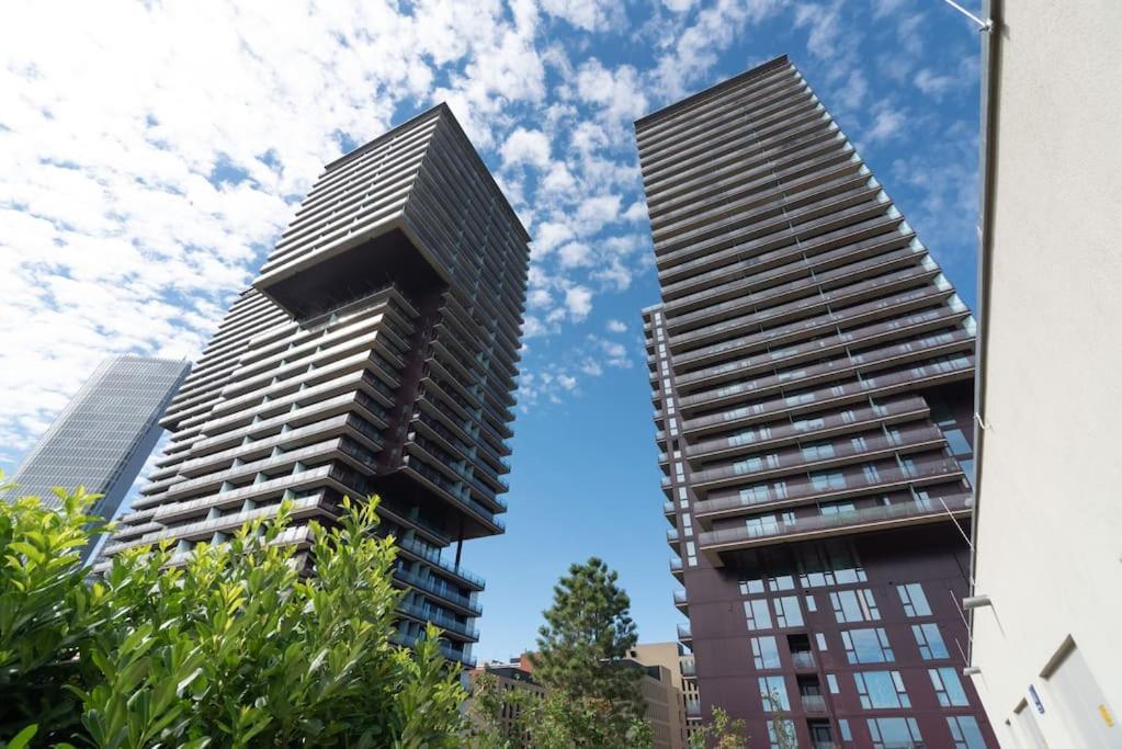 Hoch Hinaus, Neu Und Stilvoll Mit Pool Am Dach Apartman Bécs Kültér fotó