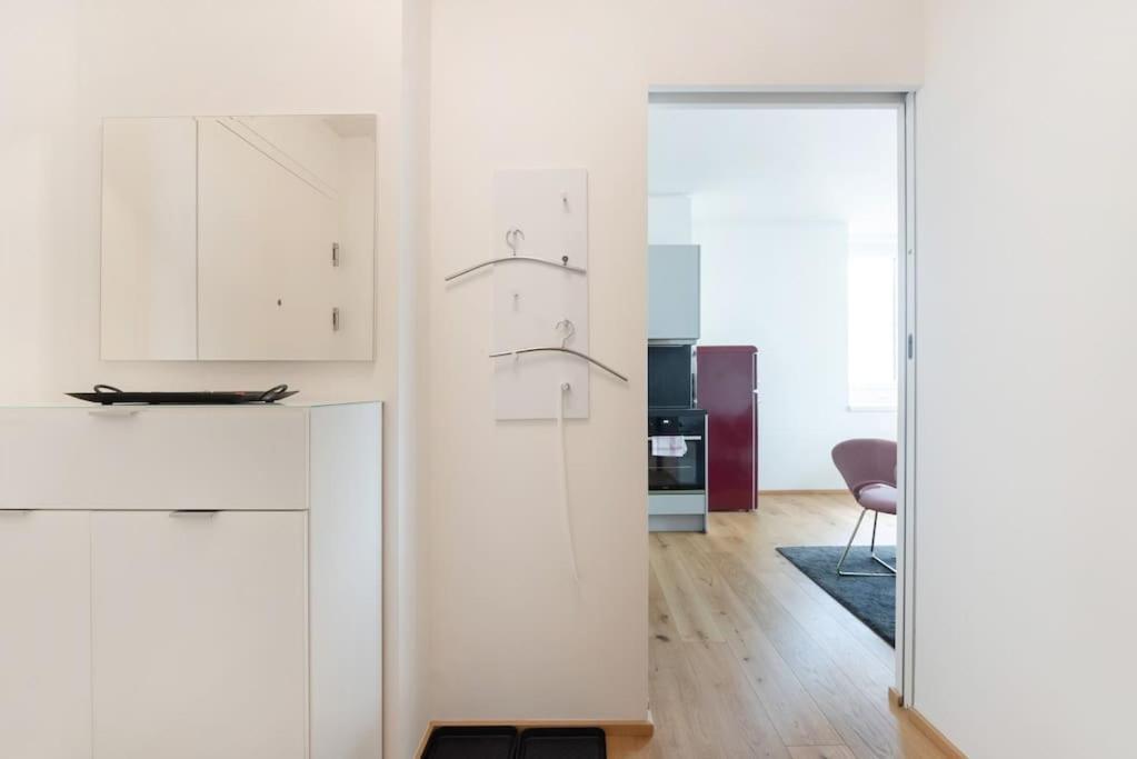 Hoch Hinaus, Neu Und Stilvoll Mit Pool Am Dach Apartman Bécs Kültér fotó